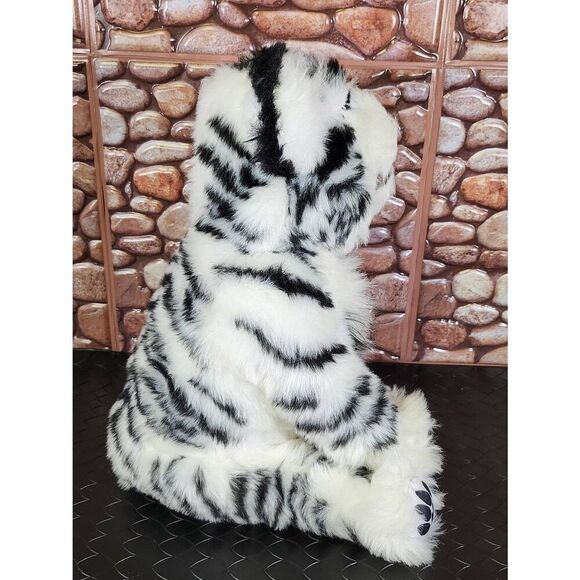 Wowee White Siberian Tiger Cub Interactive 15” Plush Toy #A28 - Picture 5 of 8